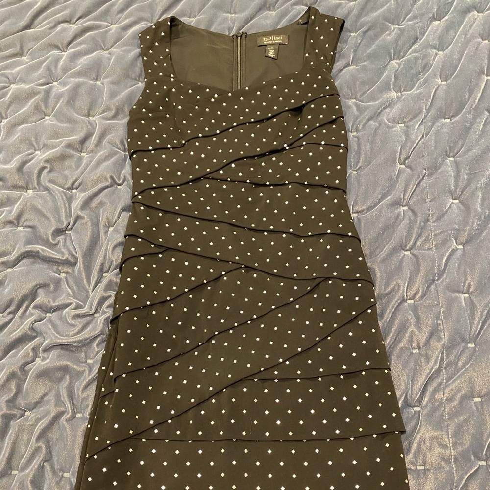 Instantly Slimming sheath dress